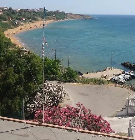 Calabriamare Daire *